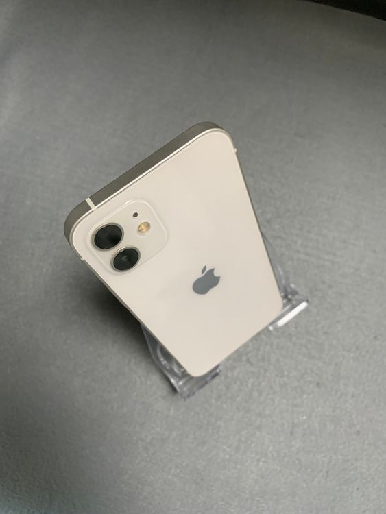 Ķ���� ������ SIM�ե꡼ iPhone12 64GB �ۥ磻�ȿ�
