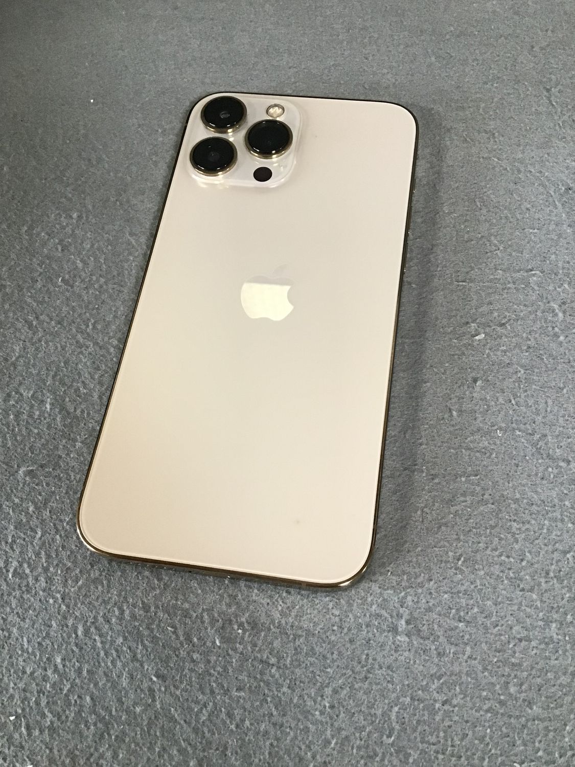 iphone 13 PRO ゴールド 128GB 国内版 SIMフリー「箱付き」 ムスビー|美品 国内版 SIMフリー iPhone13 Pro Max 128GB