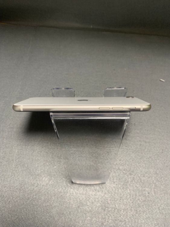 Ʊ  SIMե꡼ iPhoneSE 3 64GB 饤ȿ