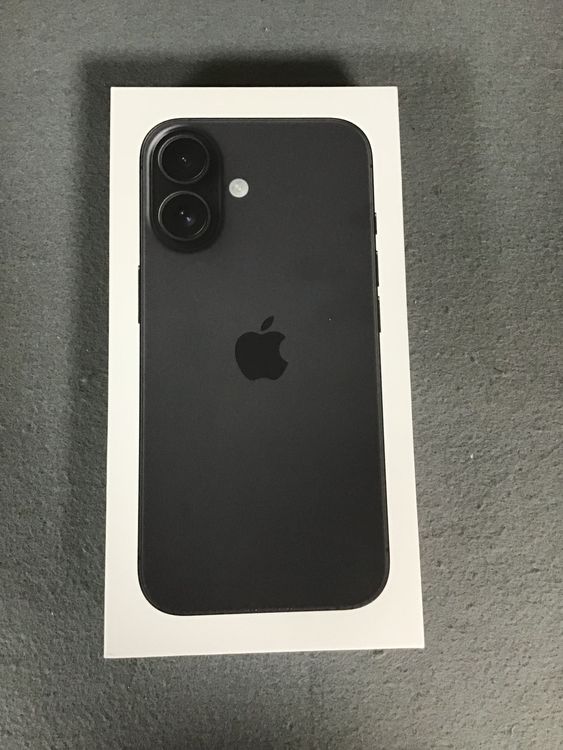 新品未使用 Appleストア版 SIMフリー iPhone16  128GB ブラック色