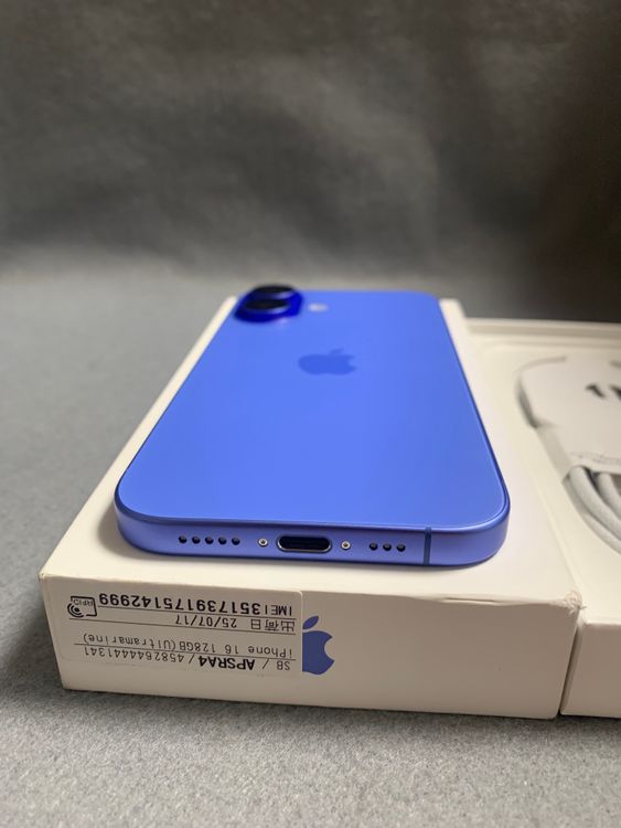ĶʡǡSIMե꡼ iPhone16 128GB ֥롼
