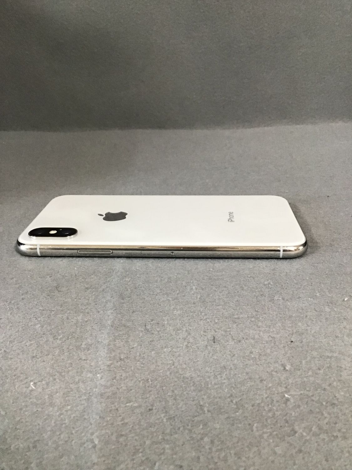 【豪華おまけ付き】iPhoneX 64GB シルバー　SIMフリー Amazon | 【整備済み品】Apple iPhone X 64GB シルバー SIM