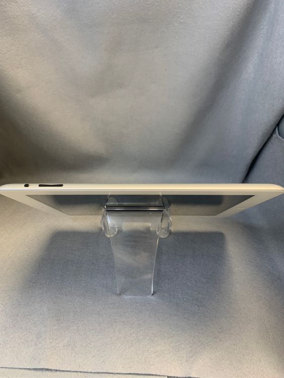 softbank����ꥢ iPad ��2���� 16GB Wi-Fi+Cellular��