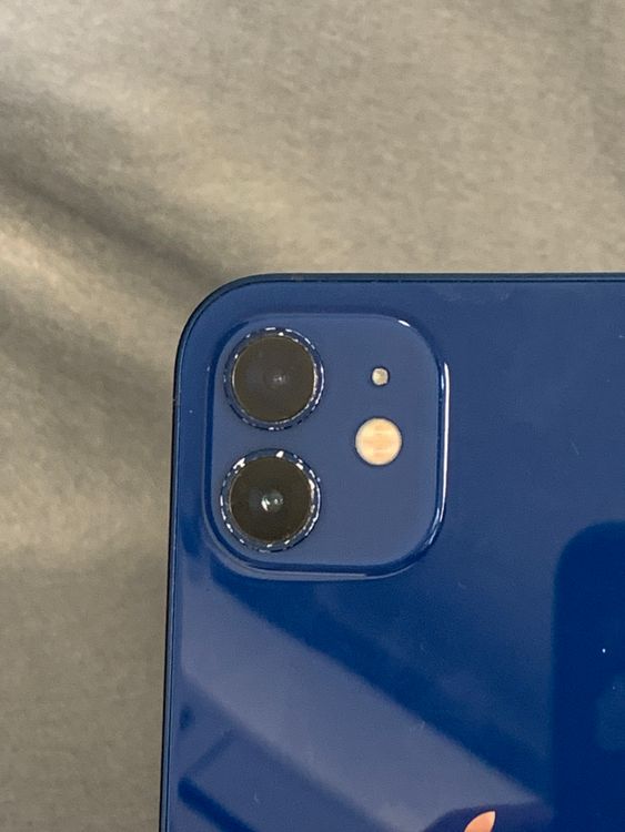 ���ʡ������ǡ�SIM�ե꡼��iPhone12 64GB �֥롼��