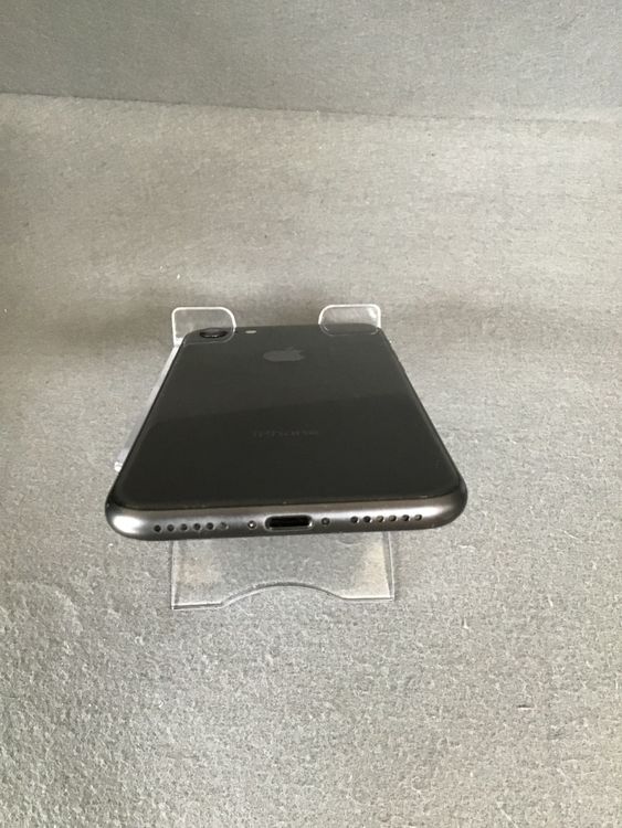   SIMե꡼ iPhone8 64GB ڡ쥤