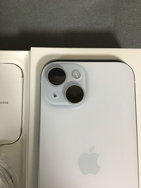 ĶʡAppleȥǡSIMե꡼iPhone15  128GB ֥롼