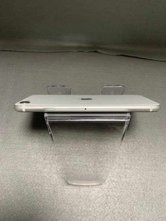 ���� ������ SIM�ե꡼ iPhoneSE ��2���� 64GB �ۥ磻�ȿ�