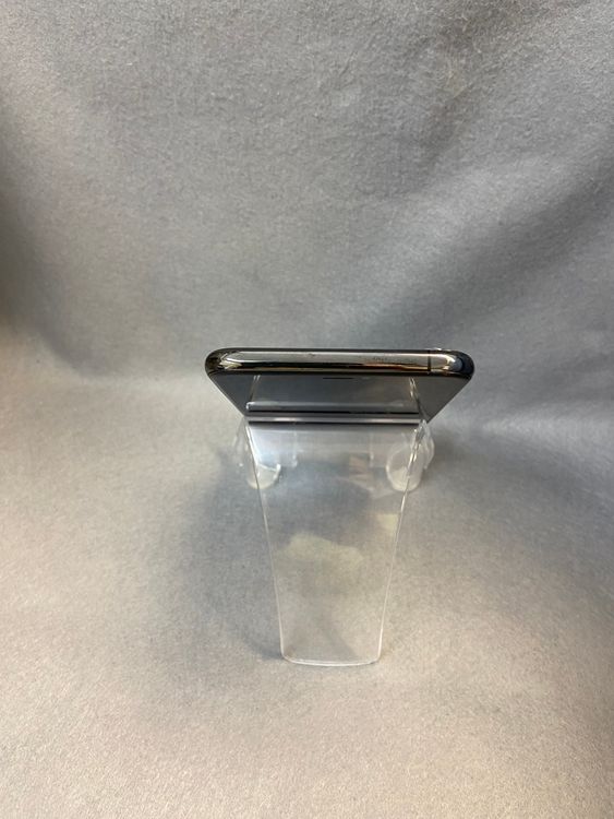 ���ʡ������ǡ�SIM�ե꡼��iPhone Xs  Max 256GB ���ڡ������졼��