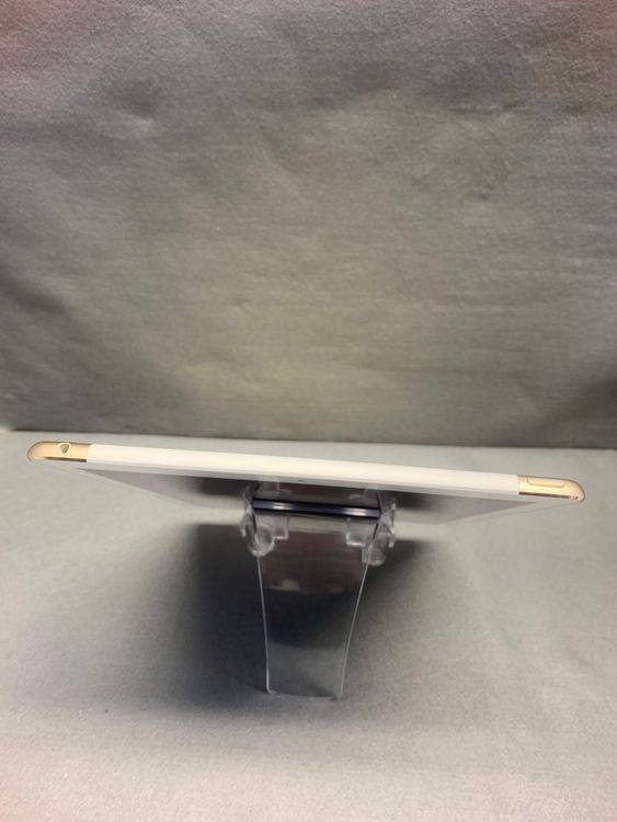 ���� ������ SIM�ե꡼ iPad Air 2 128GB Cellular�� ������ɿ�