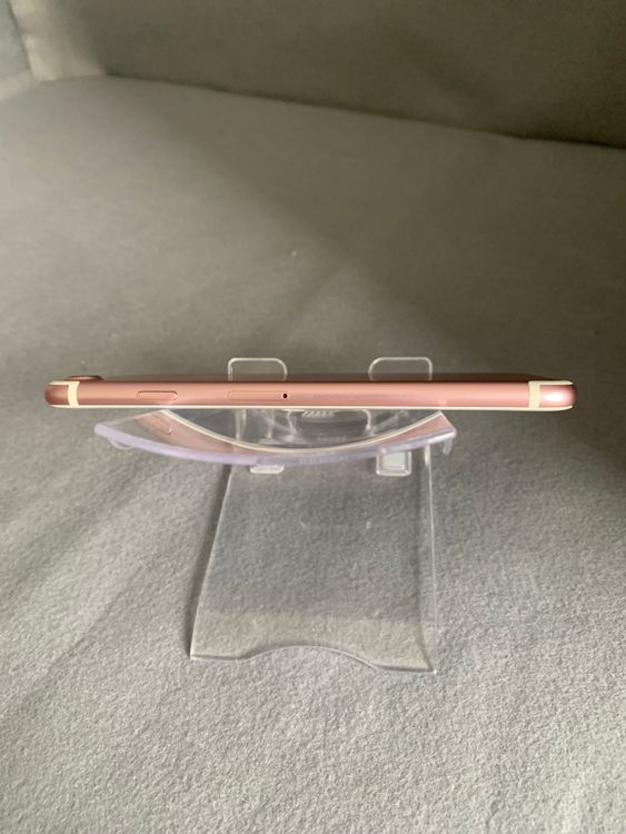 ���ʡ������ǡ�SIM�ե꡼��iPhone7 128GB ������������ɿ�