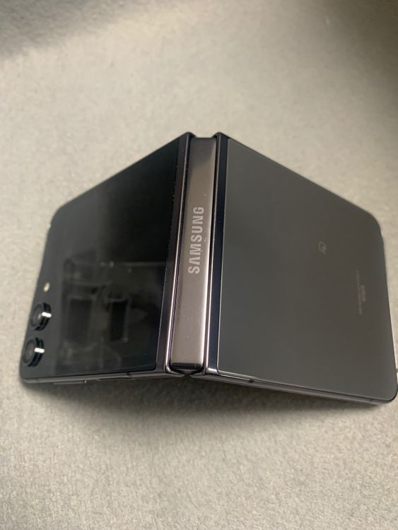   SIMե꡼ Samsung Galaxy Z Flip5 256GB եȿ