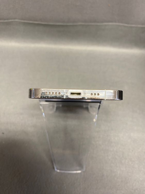 ���ʡ������ǡ�SIM�ե꡼��iPhone 12 Pro 128GB ����С���