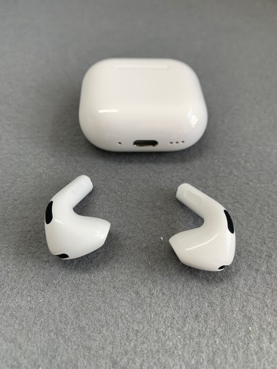 ���� AirPods ��4���� �ڸ����ݾ�ͭ��ۥΥ�������󥻥����ܥ�ǥ�