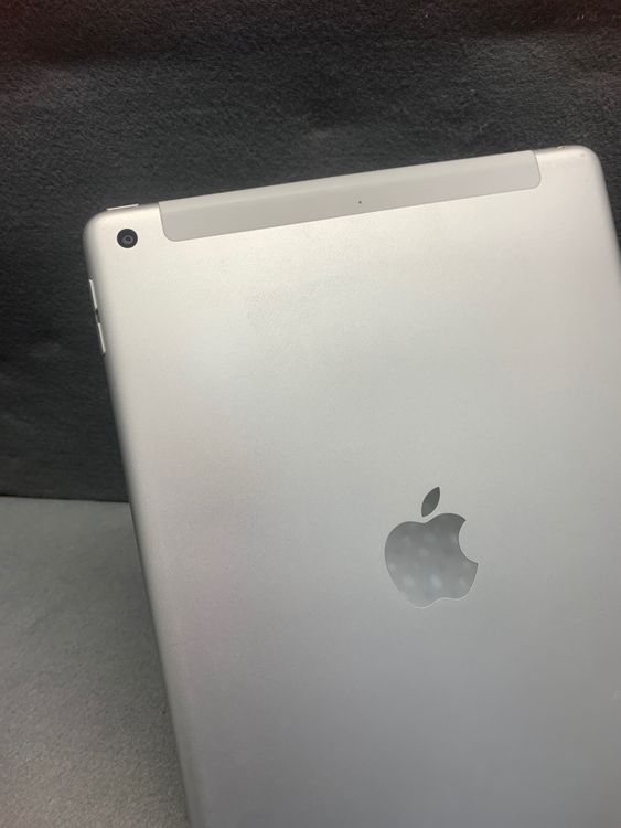 ������� iPad ��7���� 128GB Wi-Fi+Cellular�� ����С���