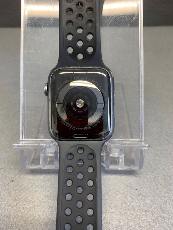 ��� ������ Apple Watch Series4 GPS�� 44mm 16GB  ���ڡ������쥤