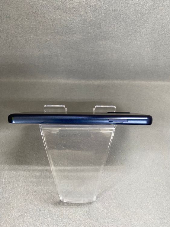 ���ʡ������� SIM�ե꡼ arrows we 64GB �ͥ��ӡ��� F-51B