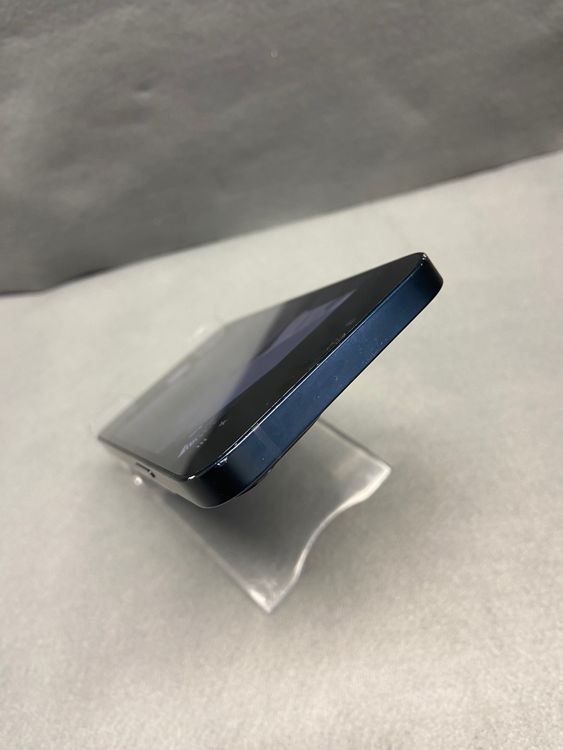 ������š������ǡ�SIM�ե꡼��iPhone13 128GB �ߥåɥʥ��ȿ�