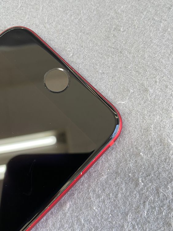 ���ʡ������ǡ�SIM�ե꡼��iPhoneSE �軰���� 64GB ��åɿ�