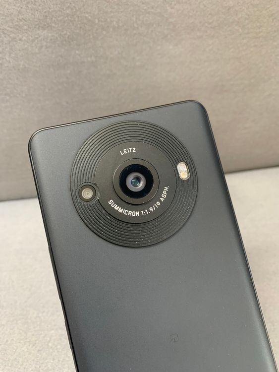 ���� ������ SIM�ե꡼ AQUOS R8 Pro 256GB A301SH �֥�å���