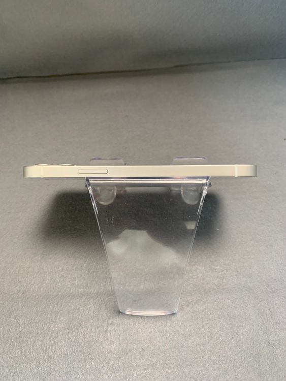 美品 国内版 SIMフリー iPhone 12 64GB ホワイト色