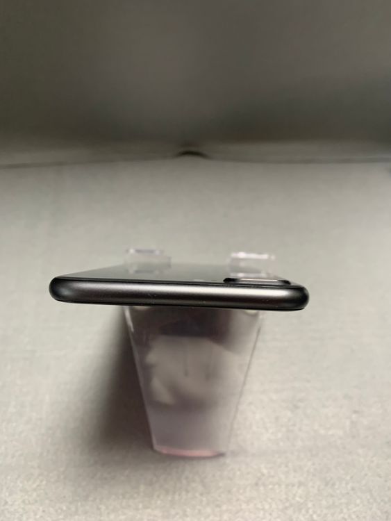 ʡåץ륹ȥǡSIMե꡼iPhone8 Plus 64GB ڡ졼