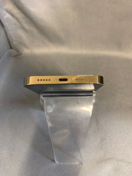 Ķ���ʡ������ǡ�SIM�ե꡼��iPhone12 Pro 512GB ������ɿ�