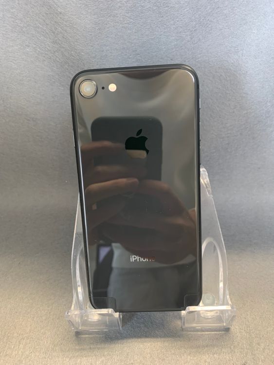���� ������ SIM�ե꡼ iPhone8 64GB ���ڡ������쥤��