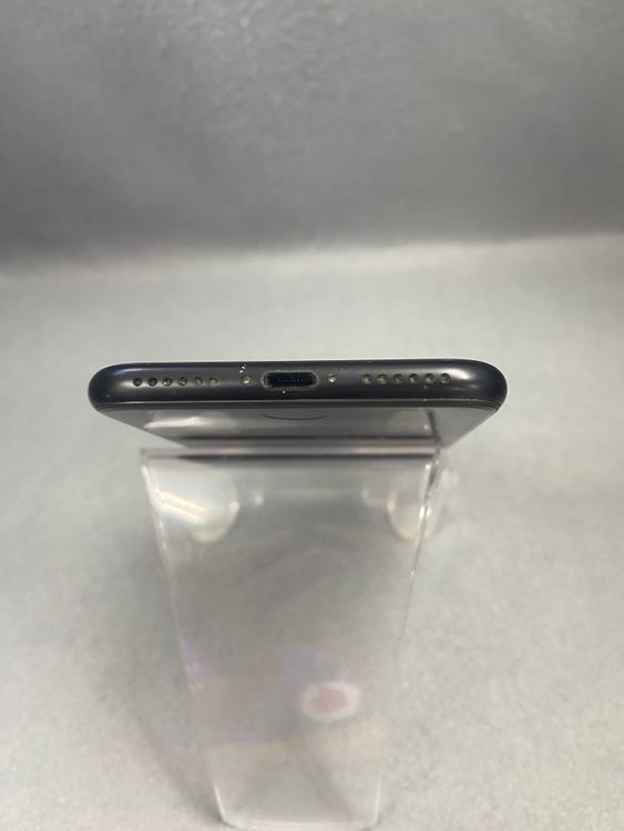 ���� ������ SIM�ե꡼ iPhoneSE-2 128GB �֥�å���
