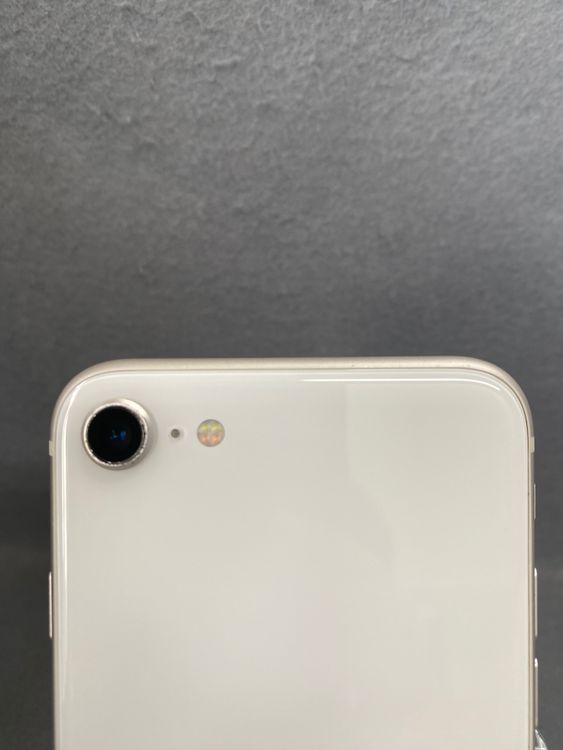 ��š������ǡ�SIM�ե꡼��iPhoneSE����3���� 64GB���������饤�ȿ�