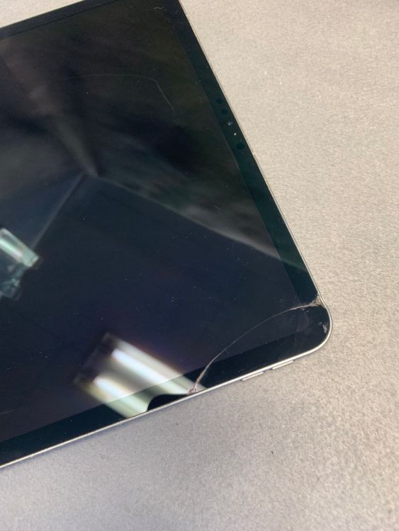 ��������� iPad Pro 12.9����� �裴���� 512GB Wi-Fi�� ���ڡ������쥤��