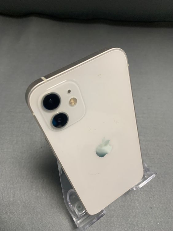 美品 国内版 SIMフリー iPhone12 128GB ホワイト色