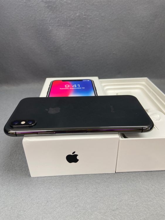 Ķ���� ������ SIM�ե꡼ iPhone X 256GB ���ڡ������졼��
