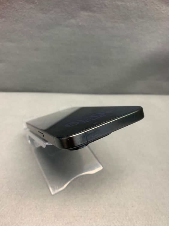 ���ʡ������ǡ�SIM�ե꡼��iPhone15 Pro 256GB �֥�å������˥��࿧