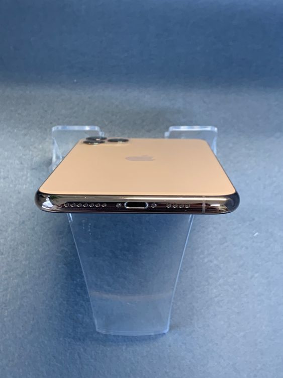 ���ʡ������ǡ�SIM�ե꡼��iPhone11 ProMax 256GB ������ɿ�