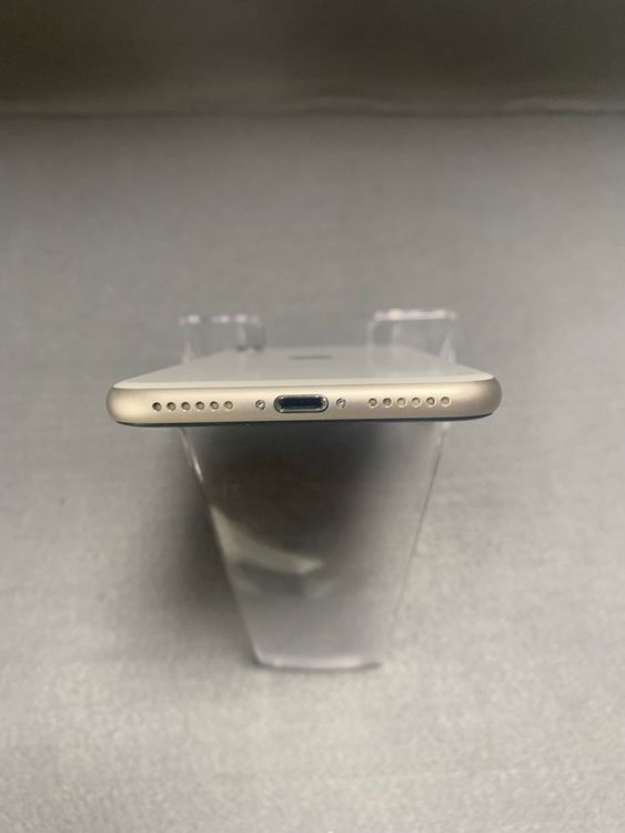 ĶʡAppleȥǡSIMե꡼iPhoneSE 3塡64GB 饤ȿ