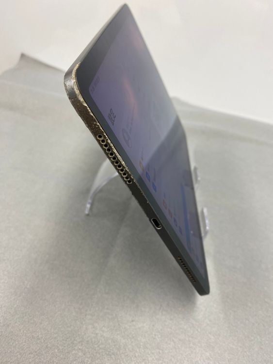 ��š�iPad Air ������塡64GB Wi-Fi�ǡ����ڡ������졼��