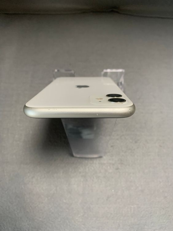  åץ륹ȥ SIMե꡼ iPhone11 64GB ۥ磻ȿ