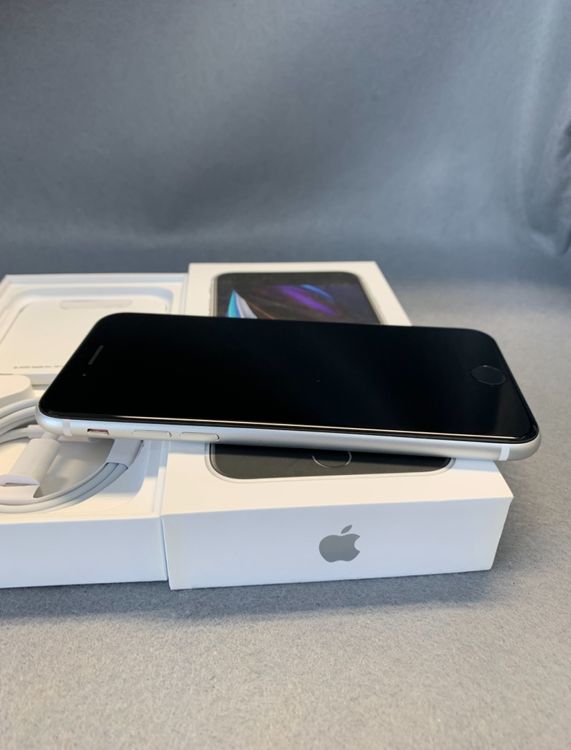 Ķ���� Apple���ȥ��� SIM�ե꡼ iPhone SE2  128GB �ۥ磻�ȿ�