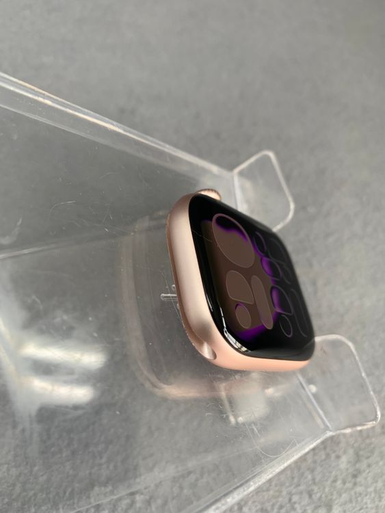 Ķ���� ������ Apple Watch Series10 ����顼�� 64GB 42mm