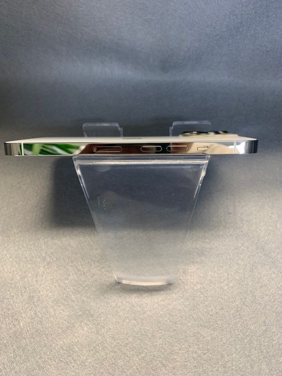 Ķ���� ������ SIM�ե꡼ iPhone13 Pro 256GB ����С���