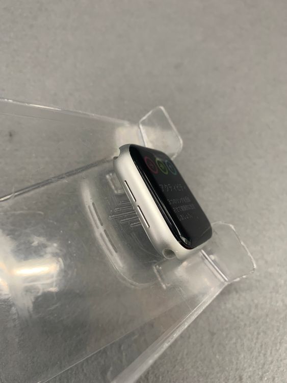 ���� Apple Watch SE ��1���� GPS��ǥ� 40mm 32GB ����С�