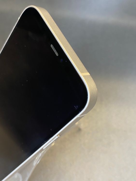 ��š������ǡ�SIM�ե꡼��iPhone12 64GB �ۥ磻�ȿ�