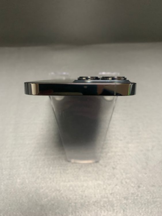 Ķ���� ������ SIM�ե꡼ iPhone13 Pro 256GB ����ե����ȿ�