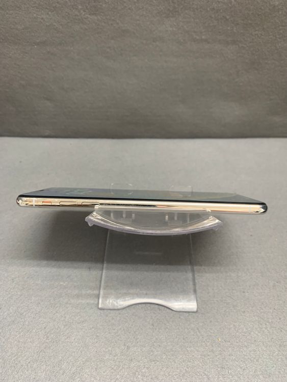 ���� ������ SIM�ե꡼ iPhoneXs Max 64GB ����С���
