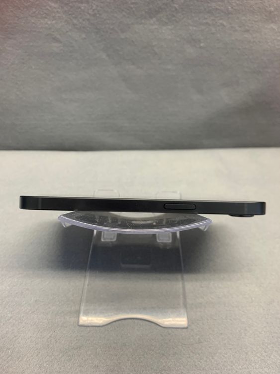 �ۤ�̤���� Apple���ȥ��ǡڸ����ݾ�ͭ���SIM�ե꡼ iPhone16e 128GB �֥�å�