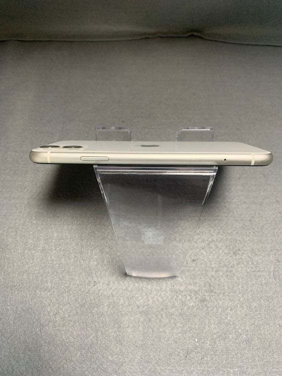  åץ륹ȥ SIMե꡼ iPhone11 64GB ۥ磻ȿ