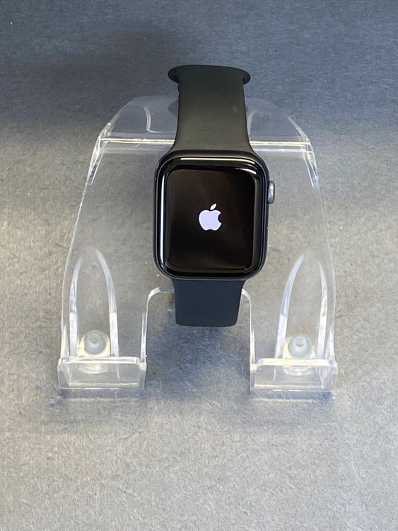 ���ʡ�Apple Watch series5 32GB 44mm S/M GPS+����顼��ǥ�