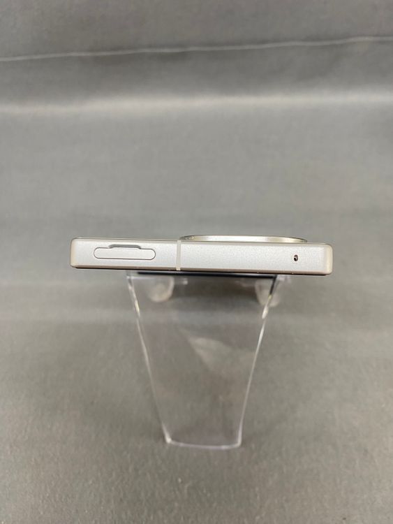 Ķ���ʡ������ǡ�SIM�ե꡼�� AQUOS R9 ��256GB ������С���