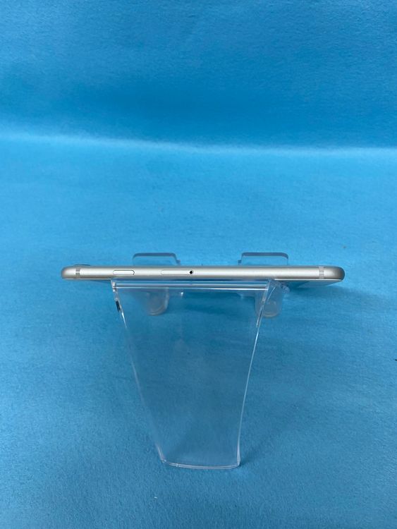 ���� ������ SIM�ե꡼iPhone8 64GB ����С���