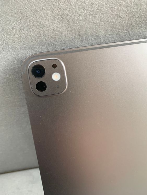 ����Ʊ�͡ڸ����ݾ�ͭ���iPad Pro 13����� M5 WiFi�� 256GB